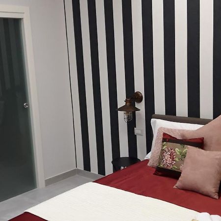 Prestige House Hotell Salerno Eksteriør bilde